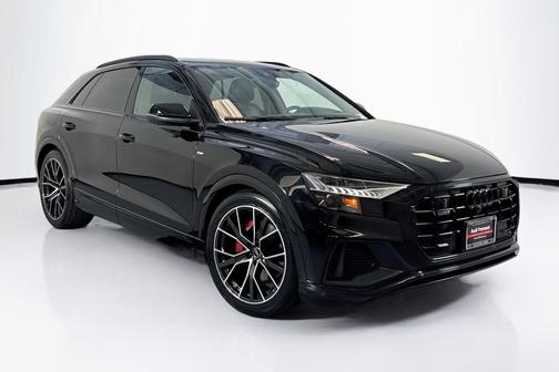 2022 Audi Q8 55 Prestige