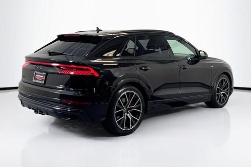 2022 Audi Q8 55 Prestige