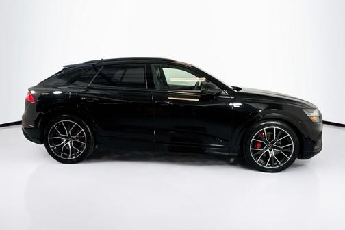 2022 Audi Q8 55 Prestige