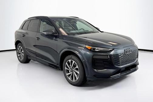 Manhattan Gray Metallic 2027 Audi Q6 e-tron Premium