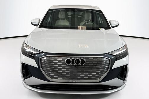 2024 Audi Q4 e-tron Sportback Premium Plus 55 quattro