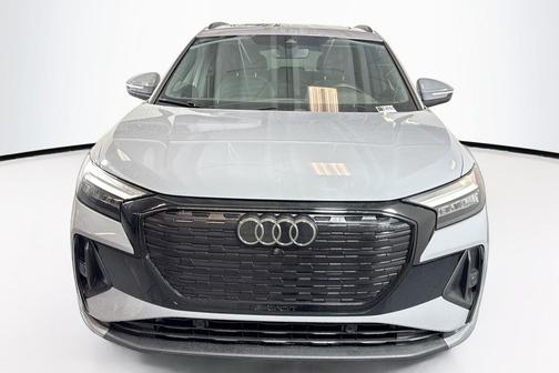 2024 Audi Q4 e-tron Premium Plus 55 quattro