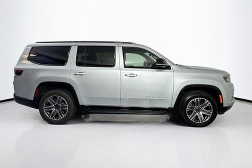 2023 Jeep Wagoneer Series II 4x2