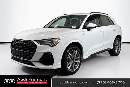 2025 Audi Q3 Premium 45 TFSI S line quattro Tiptronic