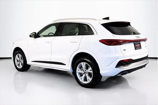 2025 Audi Q5 Premium