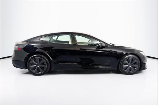 2022 Tesla Model S Dual Motor All-Wheel Drive