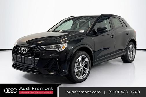 2025 Audi Q3 Premium 45 TFSI S line quattro Tiptronic