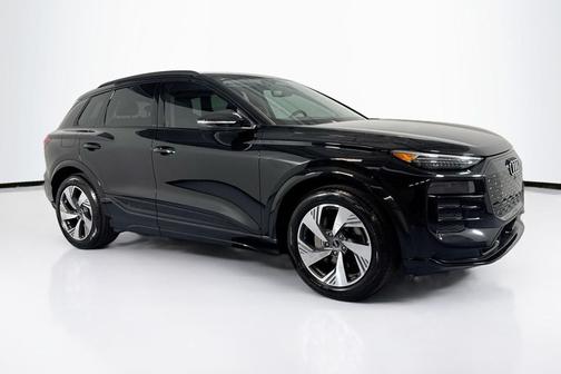 2025 Audi Q6 e-tron Prestige quattro