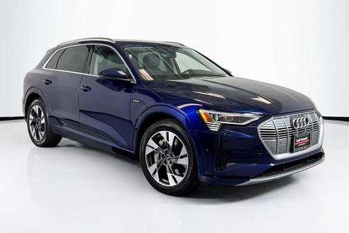 2023 Audi e-tron Premium Plus quattro
