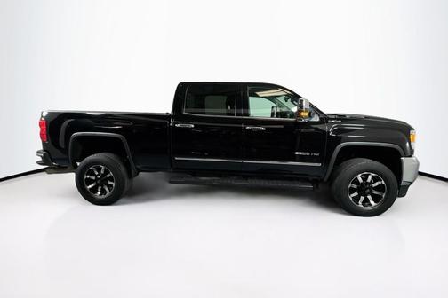2018 GMC Sierra 2500 SLT