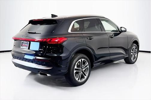2025 Audi Q5 Premium Plus