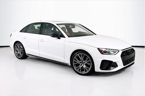 2023 Audi S4 Premium Plus TFSI quattro Tiptronic