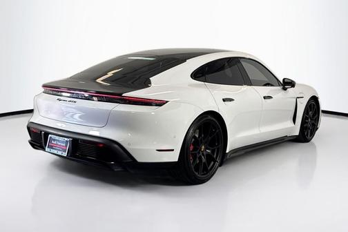 2023 Porsche Taycan GTS