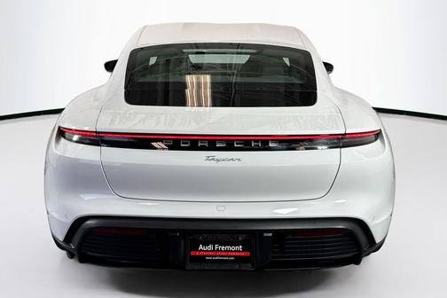 2024 Porsche Taycan 