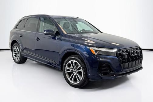 2025 Audi Q7 45 Premium