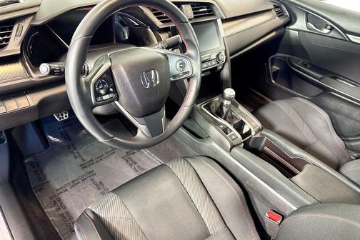 Lunar Silver Metallic 2017 Honda Civic Si