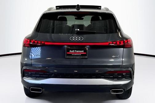 2025 Audi Q5 Premium Plus TFSI quattro S tronic