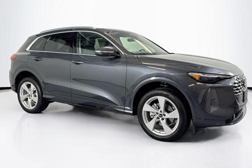 2025 Audi Q5 Premium Plus TFSI quattro S tronic