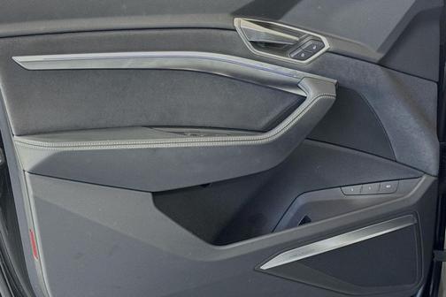 2023 Audi e-tron Premiumwe