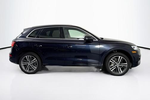 2020 Audi Q5 Premium Plus 55 TFSI e quattro S tronic