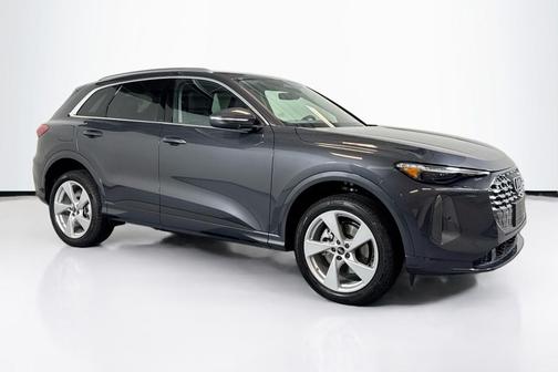 2025 Audi Q5 Premium Plus TFSI quattro S tronic