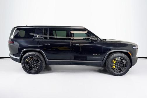 2022 Rivian R1S Launch Edition