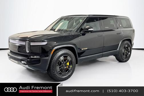 2022 Rivian R1S Launch Edition