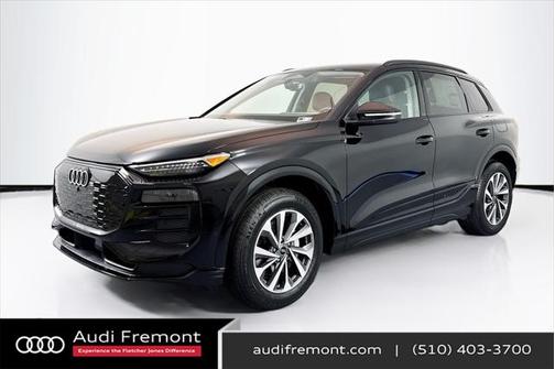 2025 Audi Q6 e-tron Premium Plus quattro