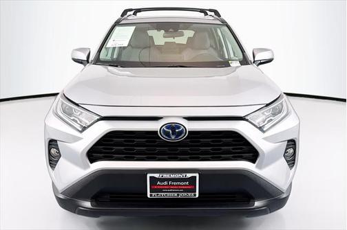 2019 Toyota RAV4 Hybrid XLE