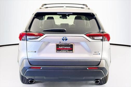 2019 Toyota RAV4 Hybrid XLE