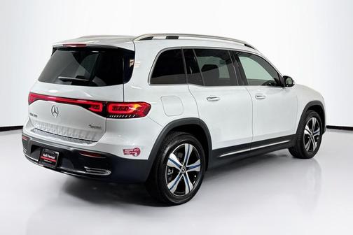 2023 Mercedes-Benz EQB 300 4MATIC