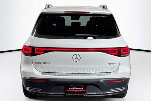 2023 Mercedes-Benz EQB 300 4MATIC