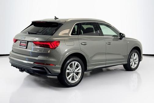 2025 Audi Q3 Premium 45 TFSI S line quattro Tiptronic