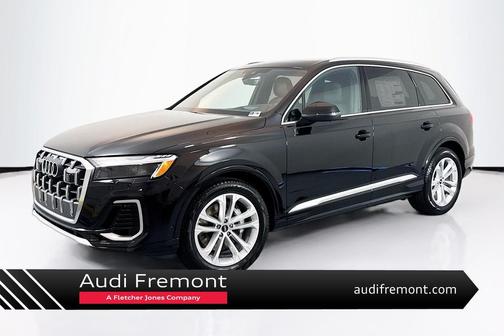 2025 Audi Q7 55 Prestige