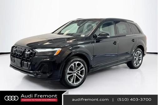 2026 Audi Q7 45 Premium