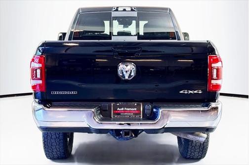 2022 RAM 2500 Big Horn Crew Cab 4x4 6'4' Box