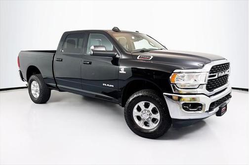 2022 RAM 2500 Big Horn Crew Cab 4x4 6'4' Box