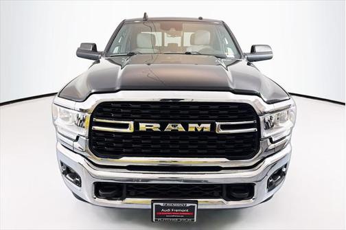 2022 RAM 2500 Big Horn Crew Cab 4x4 6'4' Box