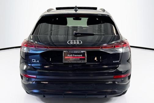 2024 Audi Q4 e-tron Premium 55 quattro