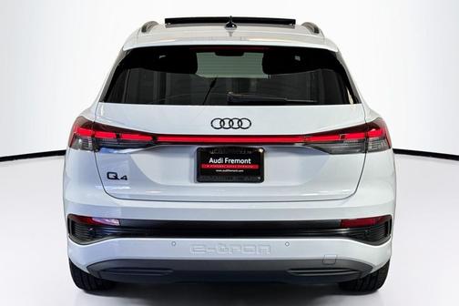 2025 Audi Q4 e-tron Premium 45 quattro