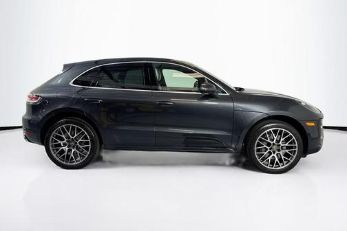 2020 Porsche Macan S