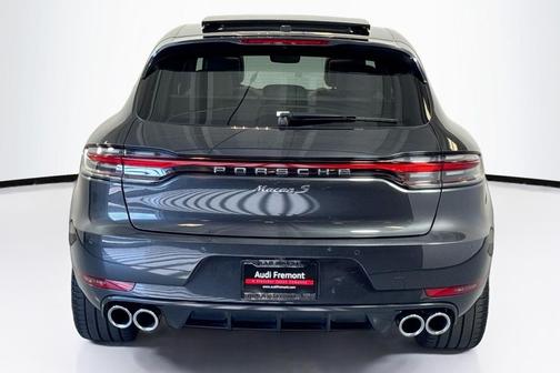 2020 Porsche Macan S