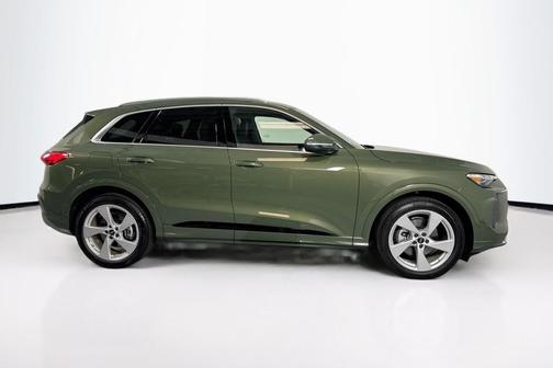 2025 Audi Q5 Prestige TFSI quattro S tronic