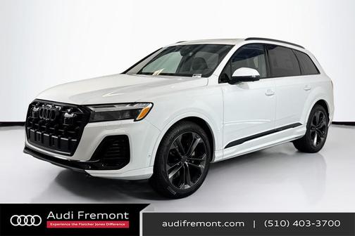 2026 Audi Q7 55 Premium Plus
