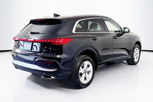 2025 Audi Q5 Premium