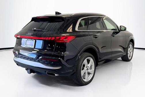 2025 Audi Q5 Premium Plus