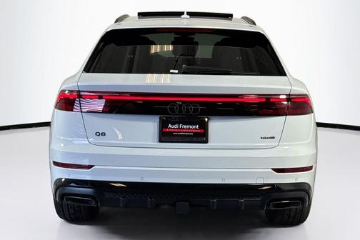 2026 Audi Q8 55 Premium Plus