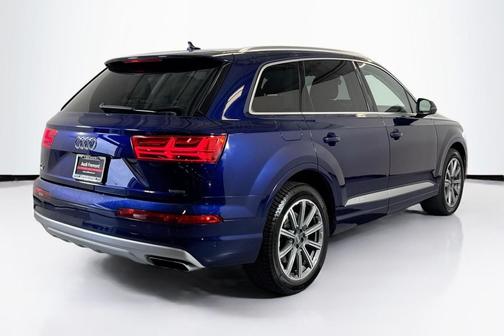 2019 Audi Q7 55 Premium Plus