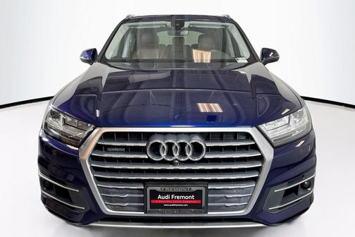 2019 Audi Q7 55 Premium Plus