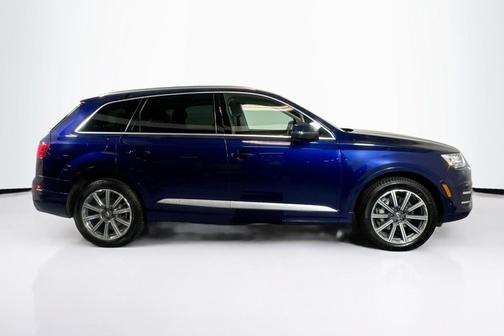 2019 Audi Q7 55 Premium Plus